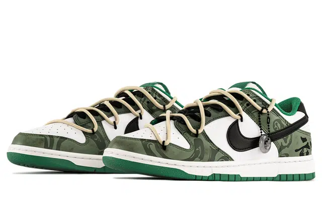 Nike Dunk FZBB