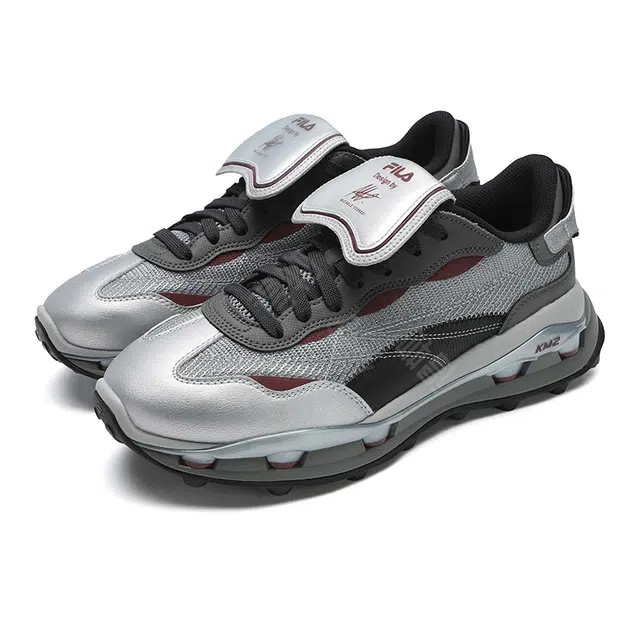 FILA KM2 2