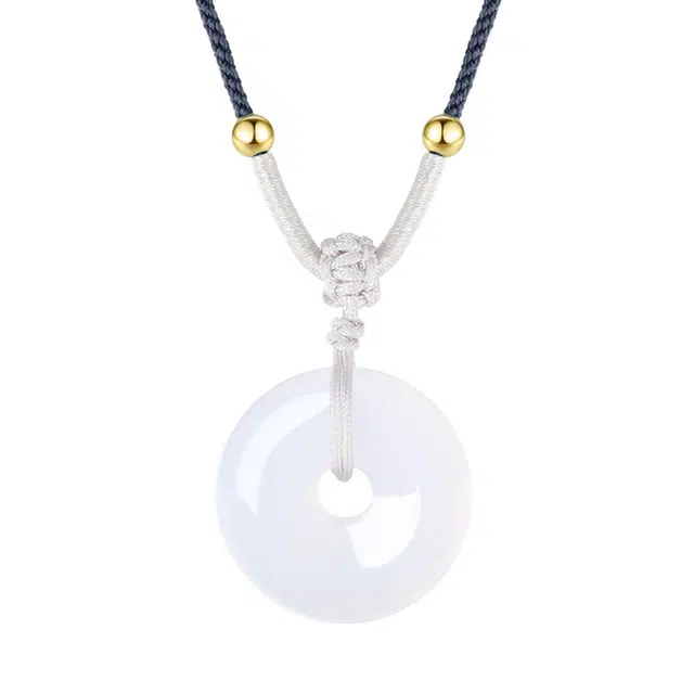 老凤祥 富贵平安扣  新中式国潮 平安喜乐 国风极简时尚百搭轻奢风 #好运 玉髓 项链 男女同款情侣款