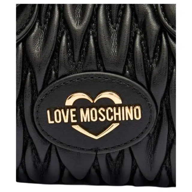 LOVE MOSCHINO