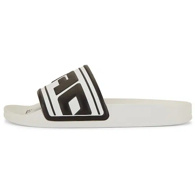 OFF-WHITE