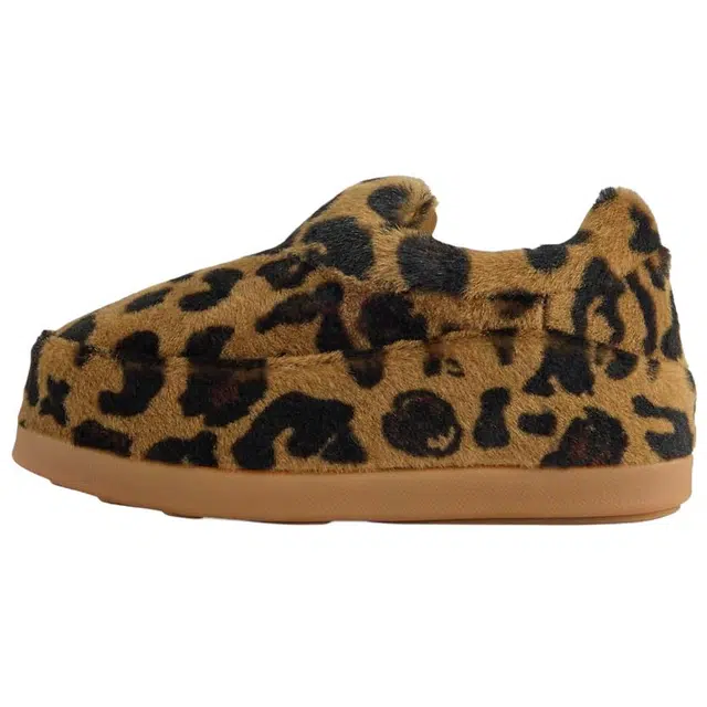 LOUIS VUITTON x Nigo Yeti FW25