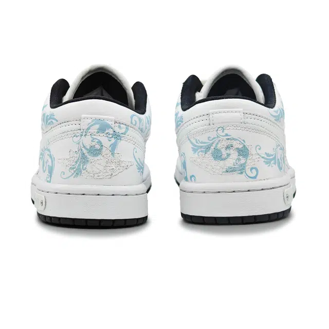 Jordan Air Jordan 1 "Panda"