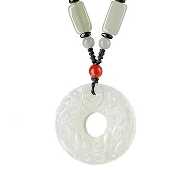 潮宏基 貔貅平安扣 纳福转运 新中式国风 经典复古小众国潮 高贵优雅显气质 时尚百搭#好运天然 玉髓 项链 女款