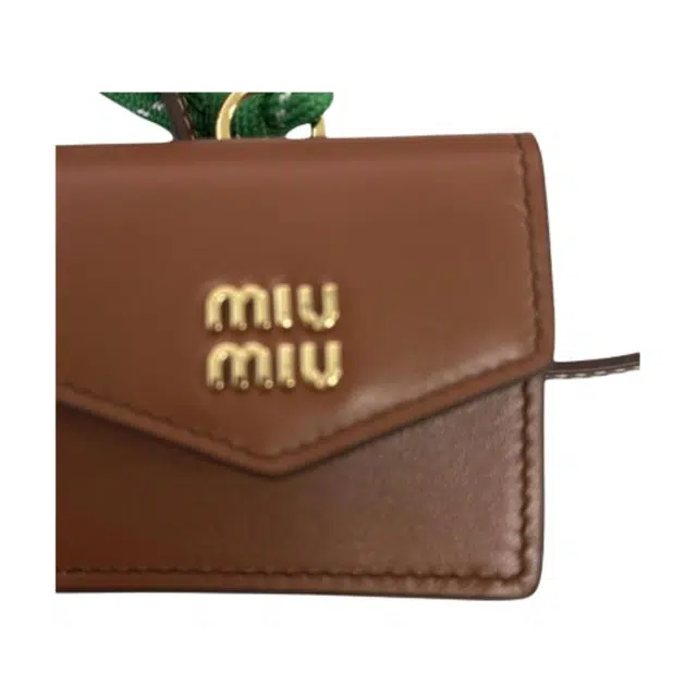 MIU MIU