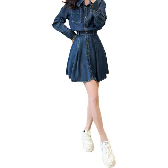 敲模女孩 文艺风荷叶边收腰设计感牛仔百褶长袖连衣裙 女款