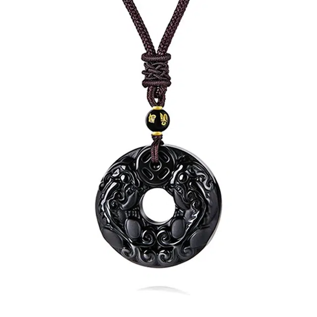 潮宏基 貔貅平安扣 招财纳福转运 新中式国潮 经典复古民族风饰品 尽显优雅高贵气质 时尚百搭#好运天然 黑曜石 项链 男女同款情侣款