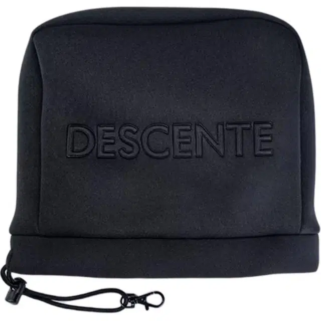DESCENTE Logo