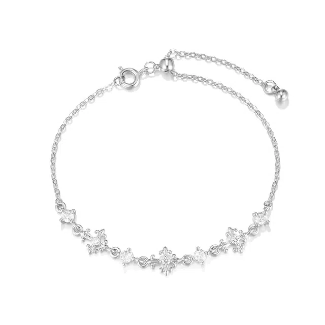 珂里 时尚百搭鸢尾小众轻奢高级感简约潮流气质冷淡风温柔甜美手饰 合成立方氧化锆 手链 女款