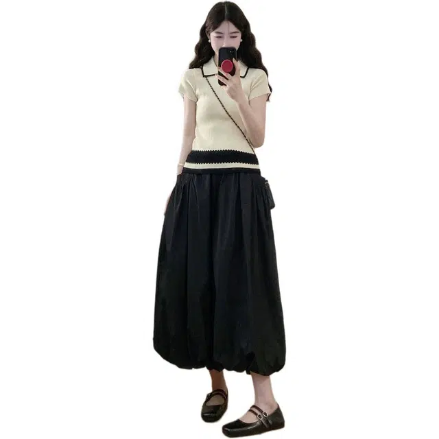 COMMA GIRL a