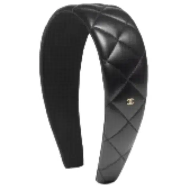 CHANEL 25B