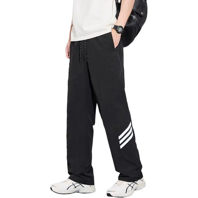 协协乐 高端冰丝春夏季凉感透气美式高街条纹设计感宽松直筒速干伞兵裤工装长裤春秋潮牌休闲裤 男款