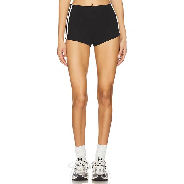 SUPERDOWN Lucy Short
