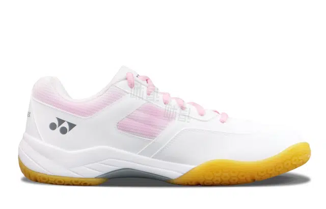 YONEX Power Cushion