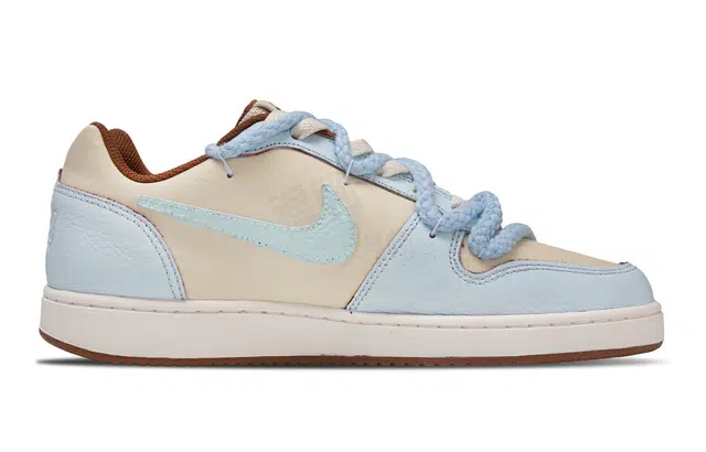 Nike EBERNON LOW PREM