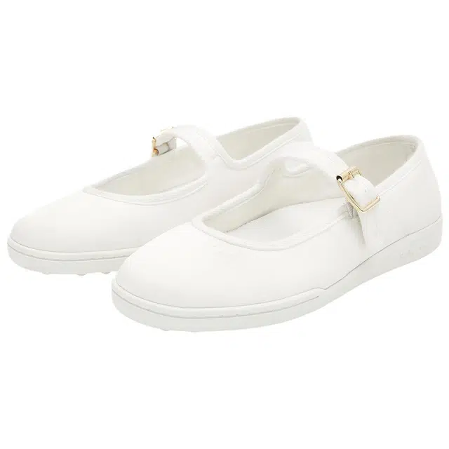 A.P.C Moe