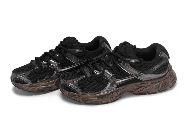Nike V5 RNR 811