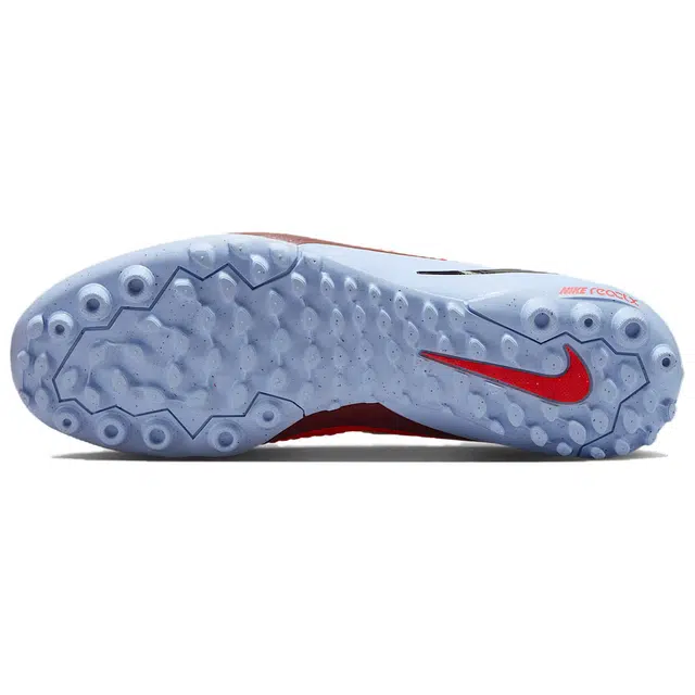 Nike Phantom 6 Low Pro