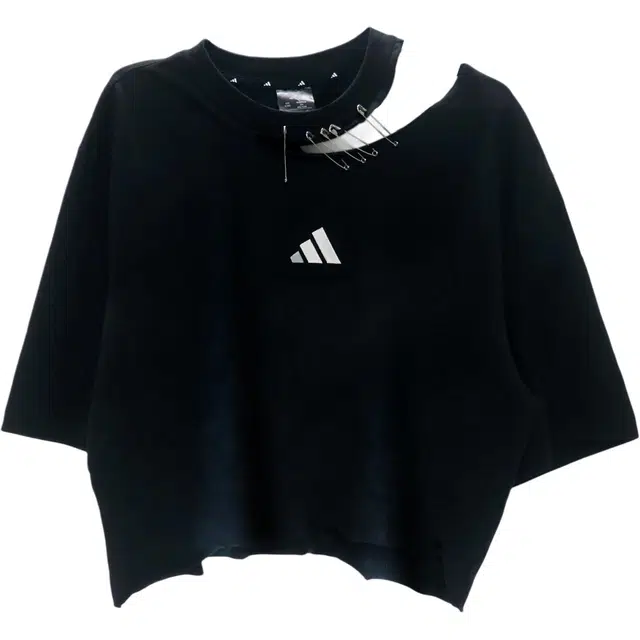 adidas ESSENTIALS LISAT