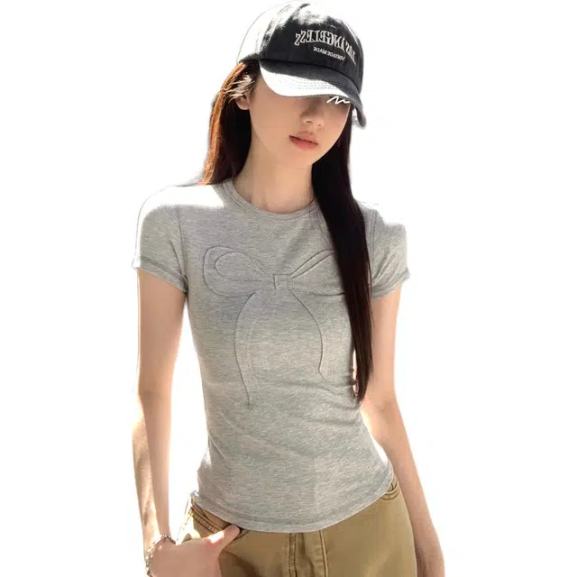 MUCCHIC ootd T