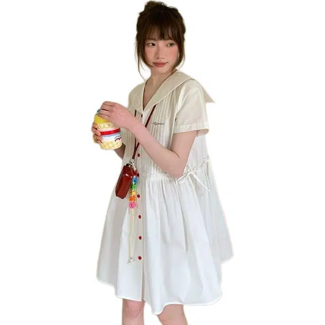 桴生 学院风简约通勤短袖连衣裙 女款