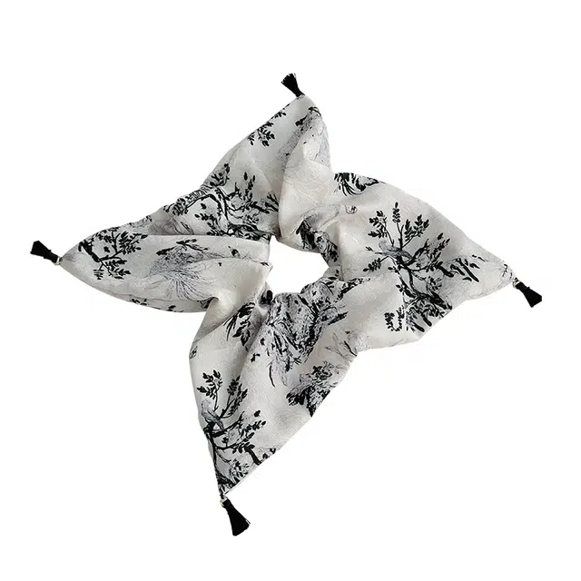 左欧 新中式流苏方巾刺绣印花灰色水墨画古风 布艺 发圈 女款