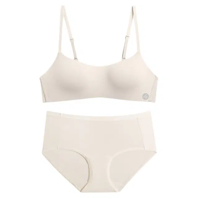 潞优野 简约时尚薄杯一片式无痕小胸聚拢上托光面无钢圈舒适透气文胸罩内衣裤套装 女款