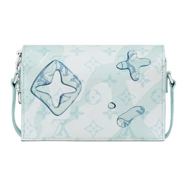 LOUIS VUITTON Steamer Wearable