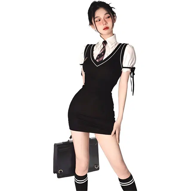 哒头下雨不愁 百搭时尚短袖上衣优雅温柔裙子裙装套装 女款