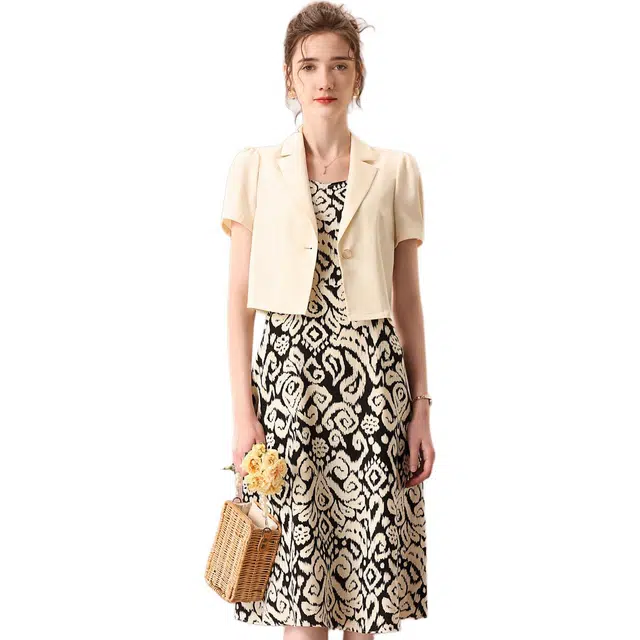 粉红玛琍 夏季款外套印花抽象常规短袖都市休闲高腰西装套装 女款