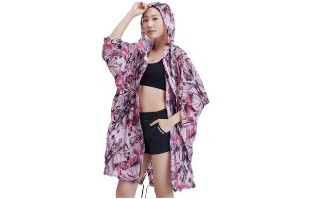 探路者 花卉印花轻薄中长款连帽皮肤衣 女款