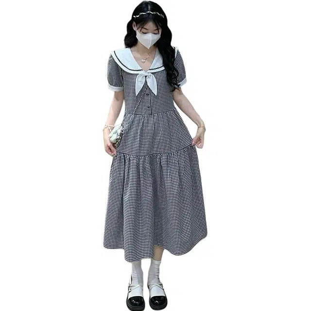 桴生 优雅清新时尚舒适气质短袖连衣裙 女款