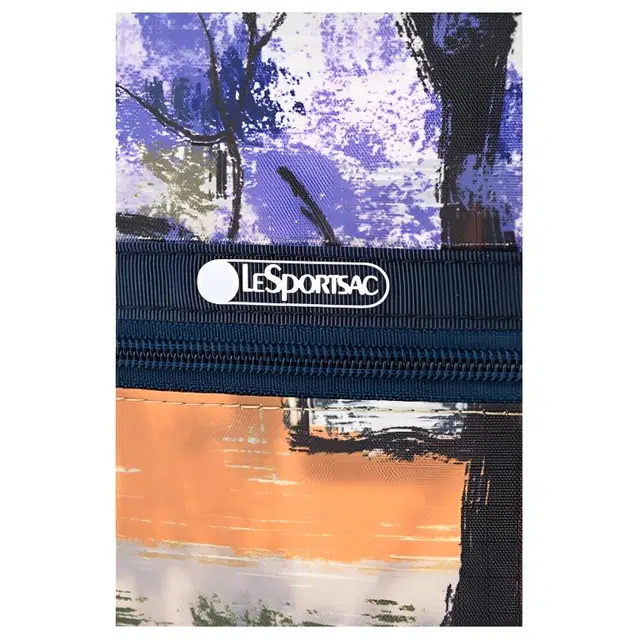 LeSportsac