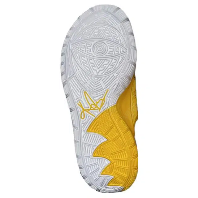 Nike Kyrie 6 Team Promo