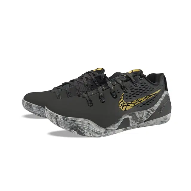 Nike Kobe 9 EM