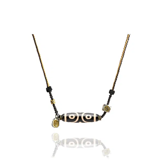 【藏传臻选】 眰恦 扎基拉姆牙黄三眼天珠 新藏式饰品 聚缘药坑老油珠 图腾纳福 #好运天然 玛瑙 项链 男女同款情侣款