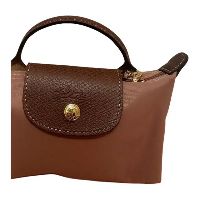 LONGCHAMP Le Pliage 17 Logo