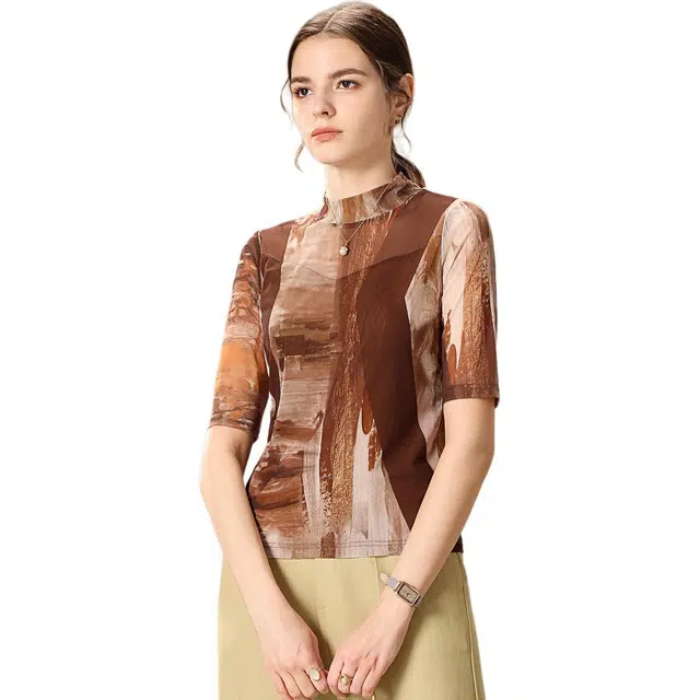 粉红玛琍 印花修身半高领常规五分袖都市休闲日常便服高腰衬衫 女款