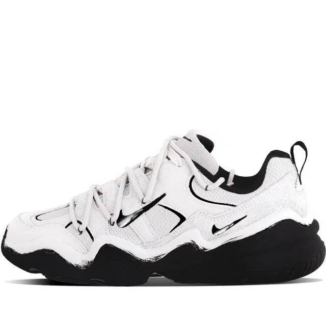 Nike Tech Hera