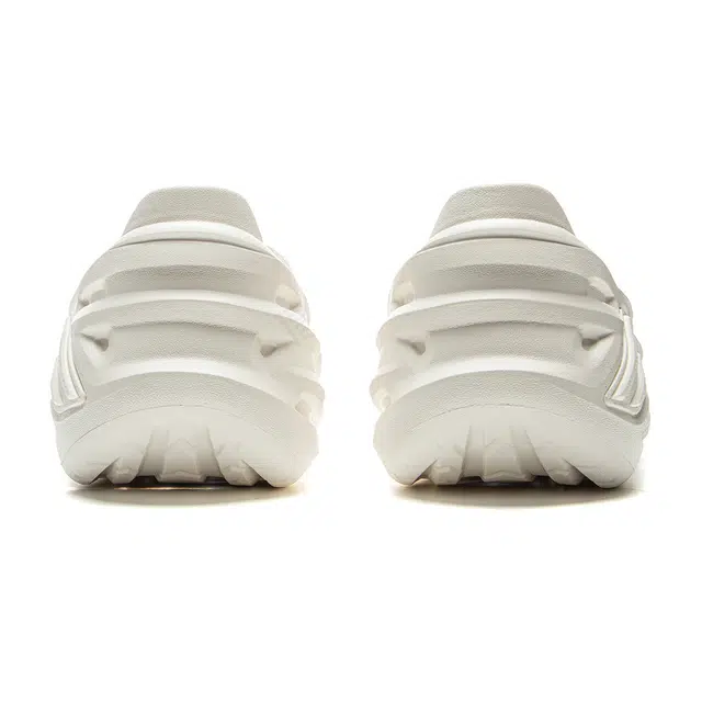 LiNing BADFIVE dunker croc