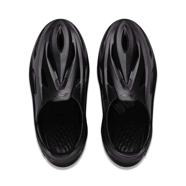 LiNing BADFIVE dunker croc