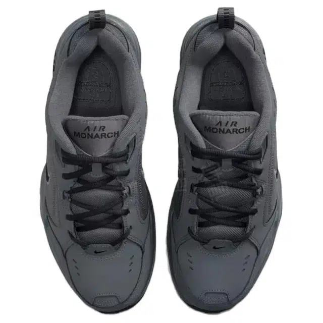 Nike Air Monarch 4