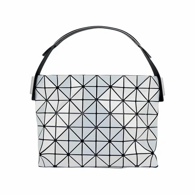 ISSEY MIYAKE Baguette 6