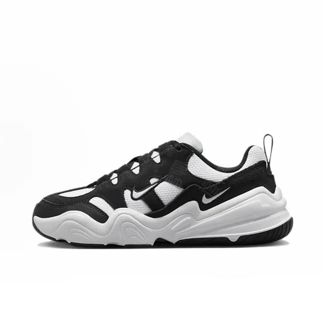Nike Tech Hera