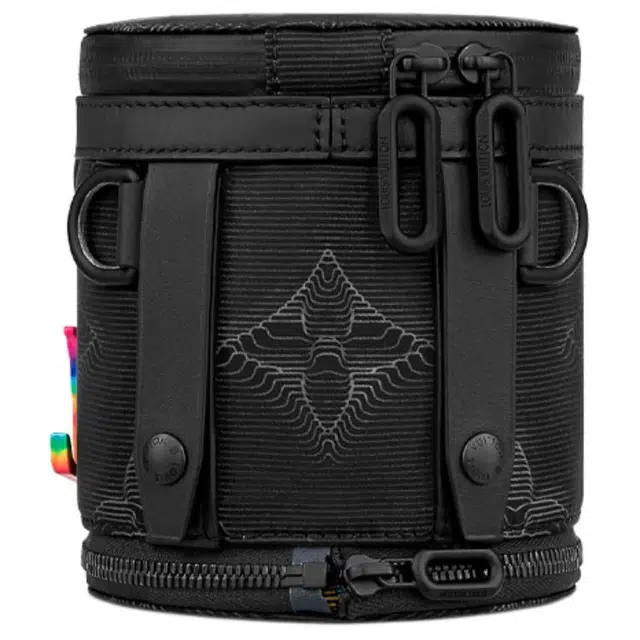LOUIS VUITTON 2054 EXPANDABLE POLOCHON