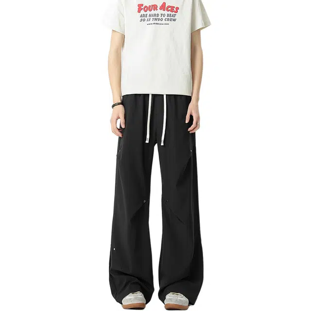 童先森 垂感褶皱铆钉潮流百搭宽松抽绳日常长裤薄款休闲裤 男款