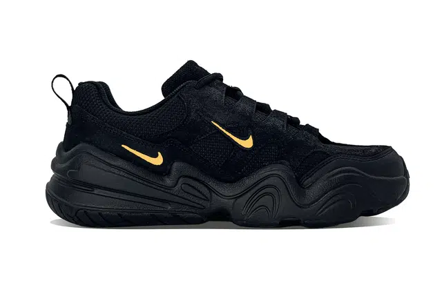 Nike Tech Hera