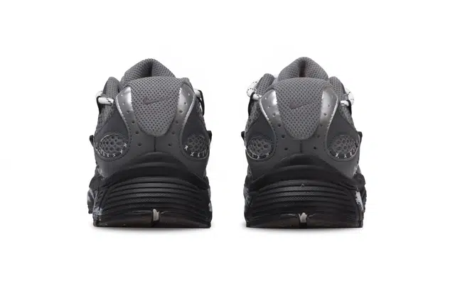Nike V5 RNR