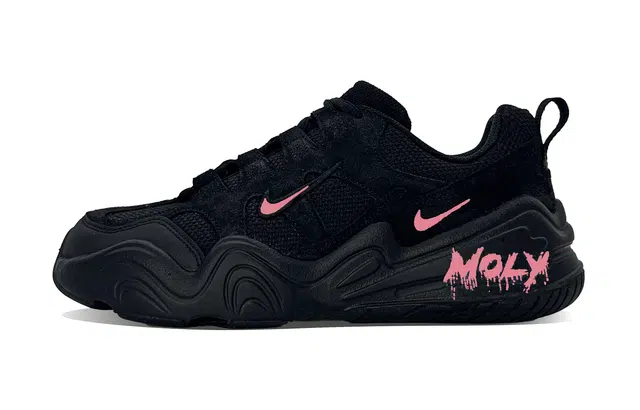 Nike Tech Hera