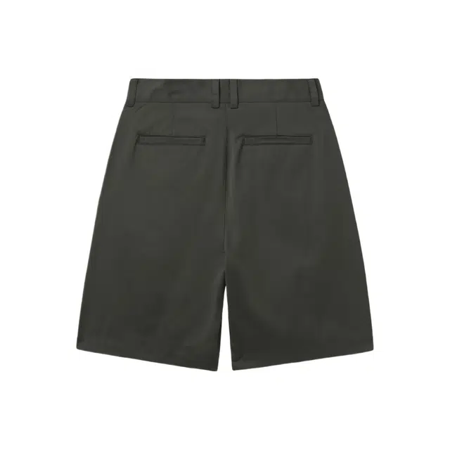 BESLOW WIDE FIT TWO TUCK SHORTS